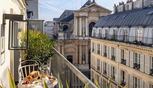 Suite, Balcony