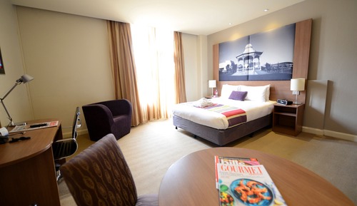 Executive Room, 1 Queen Bed