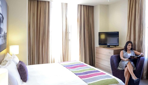 Suite, 1 King Bed