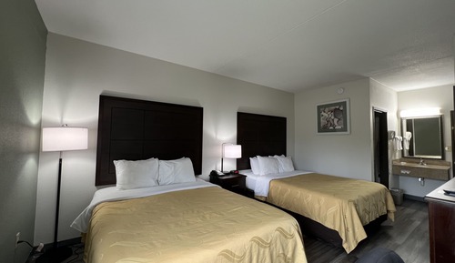 Standard Room, 2 Queen Beds, Non Smoking