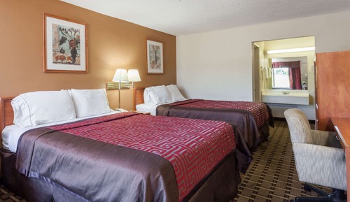 Room, 2 Queen Beds, Non Smoking