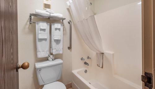 Standard Room, 2 Queen Beds, Non Smoking