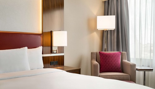 Deluxe Room, 1 King Bed