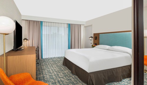 Standard Room, 1 King Bed