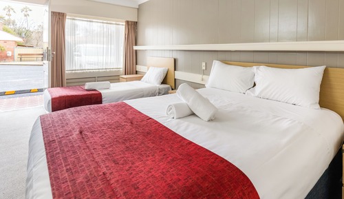 Standard Queen Room