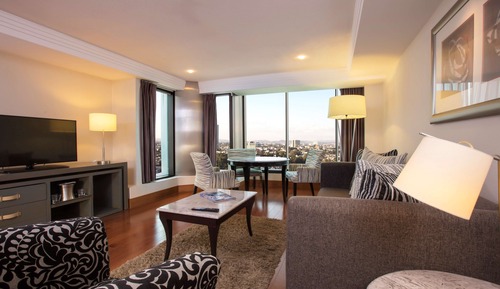Premium Level Master Suite