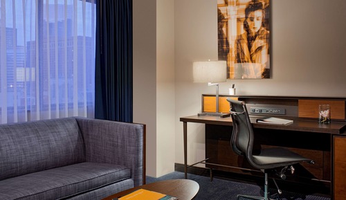 Studio Suite, 1 King Bed