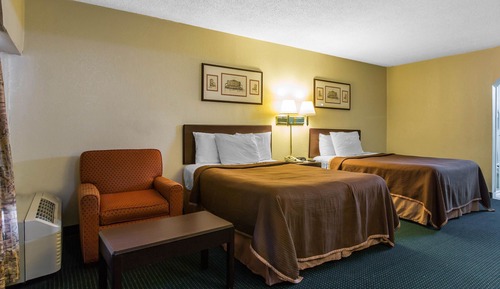 Standard Room, 2 Double Beds, Non Smoking