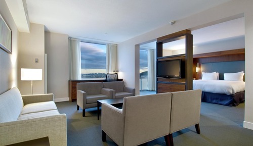 Deluxe Suite, 1 King Bed