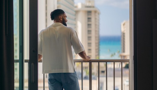 Room, 1 King Bed, Accessible, Partial Ocean View (Hearing)