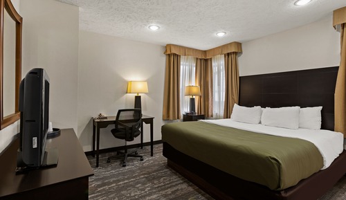 Suite, 1 King Bed, Non Smoking