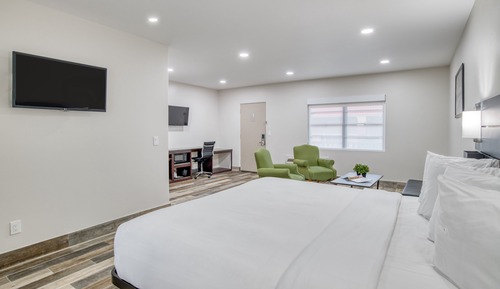 Deluxe Suite, 1 King Bed