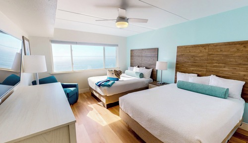 Family Condo, 2 Bedrooms, Oceanfront (Corner Balcony)
