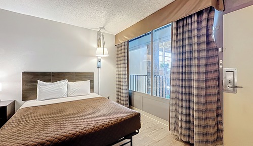Deluxe Room, 2 Double Beds, Non Smoking