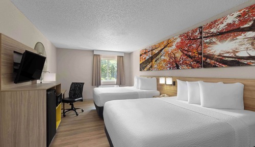 Room, 2 Queen Beds, Non Smoking