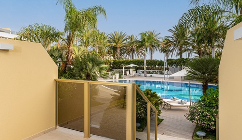 Superior Room, Pool Access, Ground Floor
