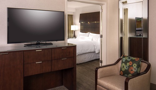 Junior Suite, 1 King Bed with Sofa bed