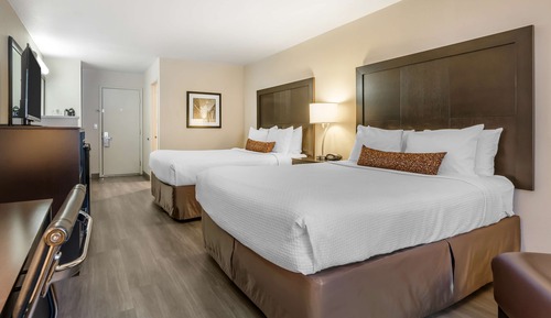 Standard Room, 2 Queen Beds, Non Smoking, Refrigerator & Microwave (Pet Friendly)