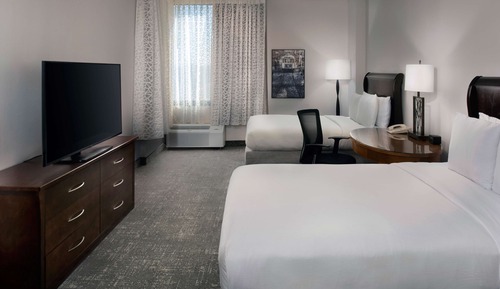 Room, 2 Double Beds, Corner