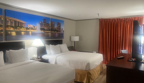 Room, 2 Queen Beds, Accessible, Non Smoking (Mobility)