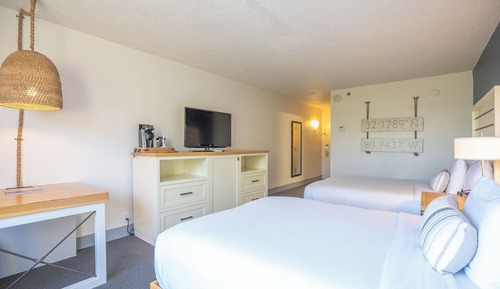 Deluxe Two Queen Beds