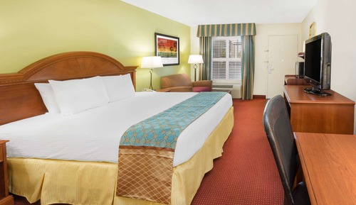 Deluxe Room, 1 King Bed, Non Smoking
