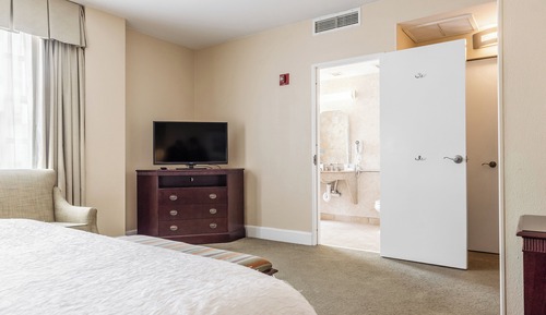 Room, 1 King Bed, Accessible, Non Smoking