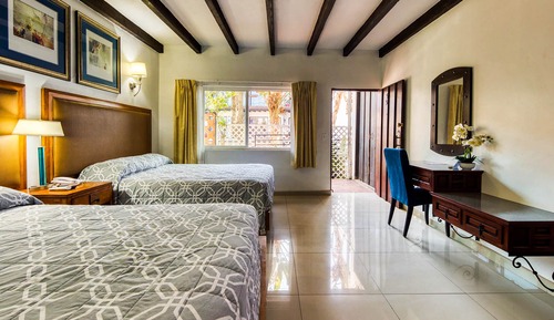 Double Room, 2 Queen Beds, Non Smoking