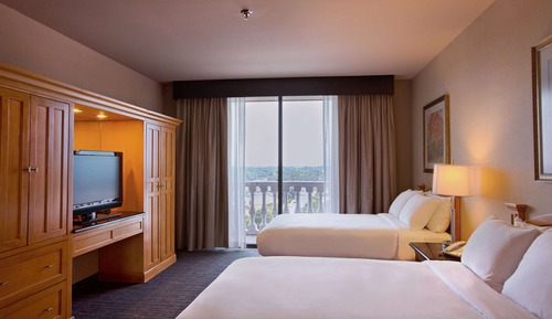 Suite, Multiple Beds