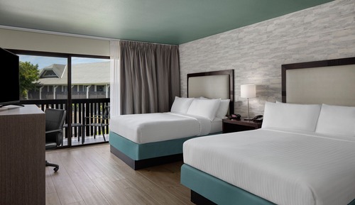 Premium Room, 2 Queen Beds, Balcony, Pool View