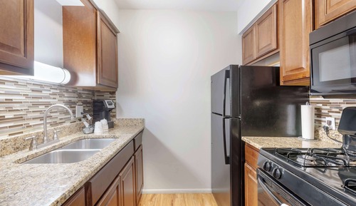 Standard Room, 2 Double Beds, Accessible, Kitchenette