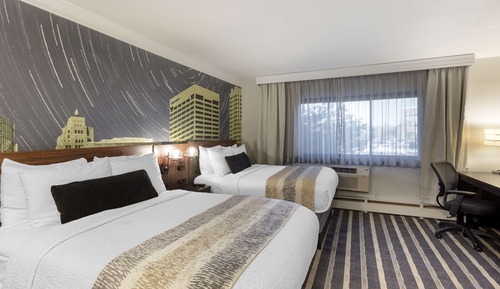 Standard Room, 2 Double Beds, Non Smoking, Kitchenette
