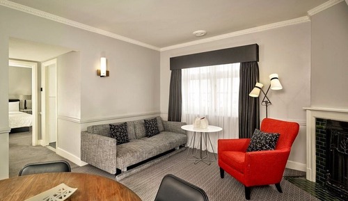 Suite