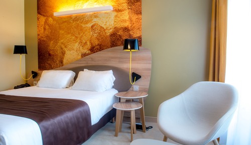 Premium Room, 1 Queen Bed, Balcony