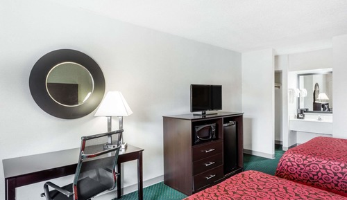 Room, 2 Double Beds, Accessible, Non Smoking (Mobility, Bathtub with Grab Bars)