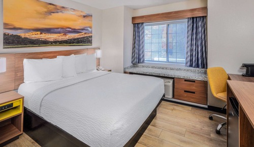Room, 1 Queen Bed, Accessible, Non Smoking
