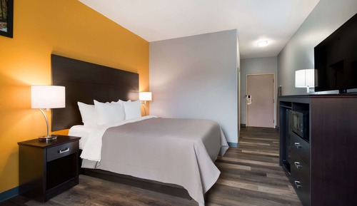 Room, 1 Queen Bed, Accessible, Non Smoking