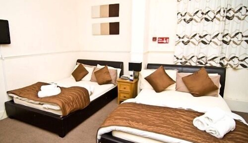 Suite, Ensuite (4 Persons)