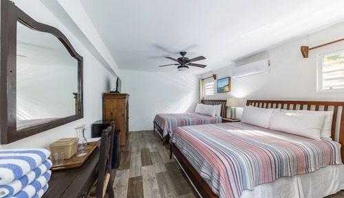 Standard Room, 2 Queen Beds