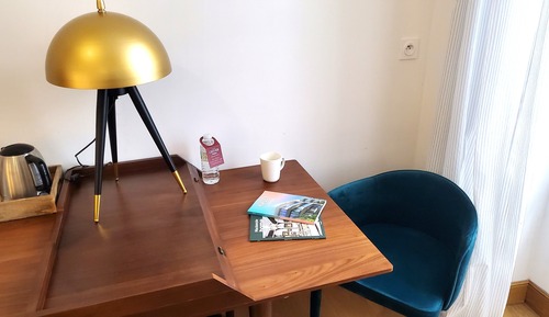 Premium Room