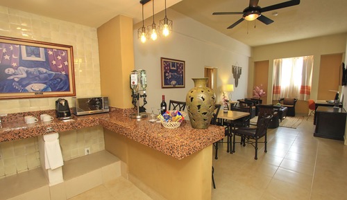 Family Room, Multiple Beds, Non Smoking, City View