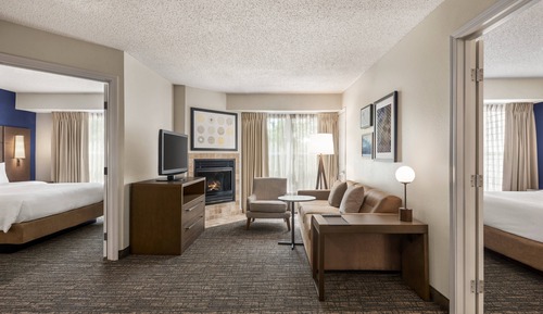Suite, 2 Bedrooms, Fireplace (Hearing Accessible)