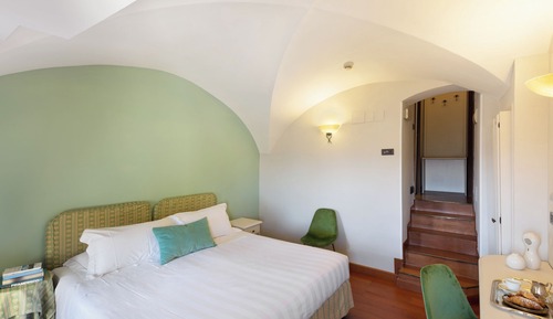 Classic Double or Twin Room