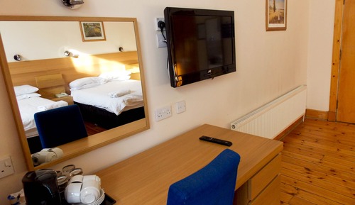 Family Room (Ensuite)