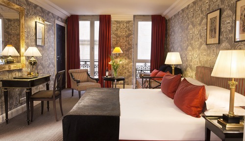Deluxe Suite