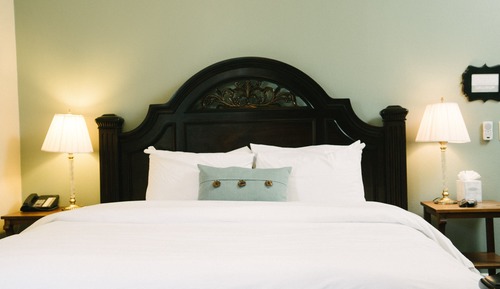 Standard Room, 1 King Bed (GR3)