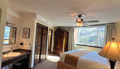 Family Penthouse, Multiple Bedrooms, Mountain View