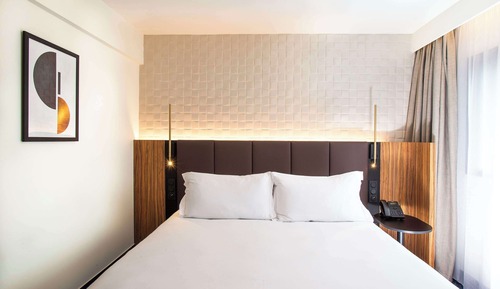 Room, 1 Queen Bed with Sofa bed