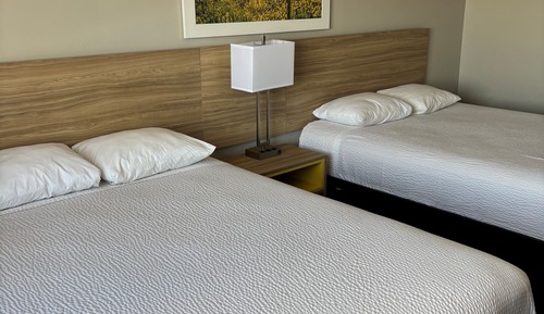 Room, Multiple Beds, Non Smoking, Refrigerator