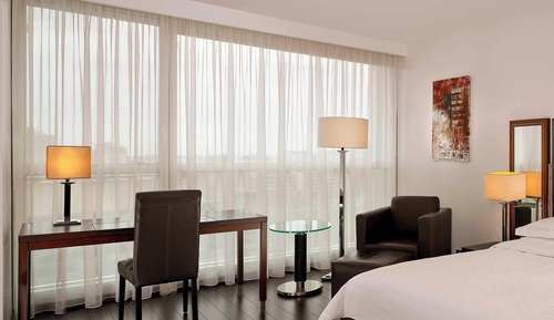 Club Room, 2 Twin Beds